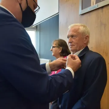 „Złoci” małżonkowie odznaczeni medalami