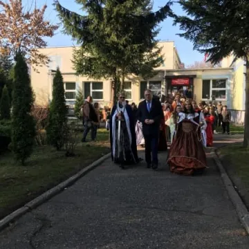 Happening Teatru Źródło „Z Niepodległą w sercu”