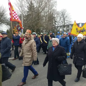 Orszak Trzech Króli w Radomsku: radość i kolędy