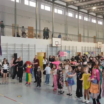 Karnawałowa zabawa w PSP nr 7 w Radomsku