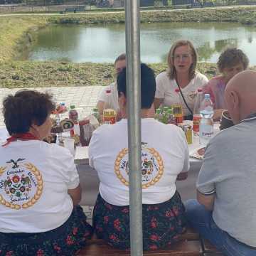 [WIDEO] Rodzinny piknik w Pratkowicach – wspólne zakończenie lata i integracja mieszkańców