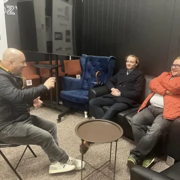 Off Art. Przestrzeń dyskusji o sztuce fotograficznej