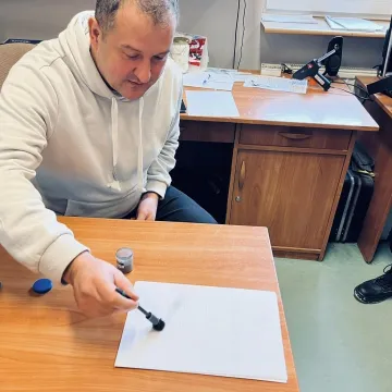 Uczniowie „mechanika” z wizytą w KPP w Radomsku