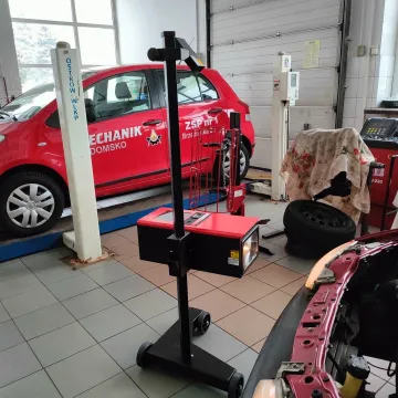 Nowy sprzęt w pracowni samochodowej ZSP 1 w Radomsku