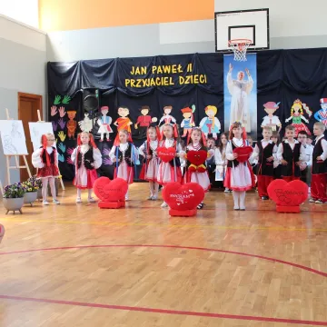 Dzień Patrona w PSP nr 8 w Radomsku