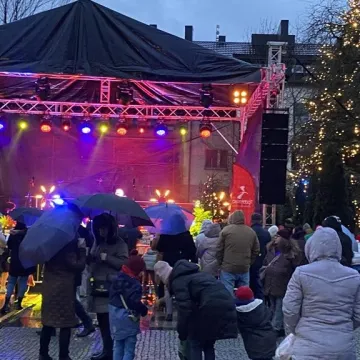 Halina Mlynkova na Jarmarku Bożonarodzeniowym w Radomsku