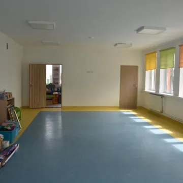 Kamieńsk kończy inwestycję w edukację najmłodszych