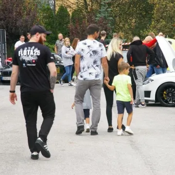 Moto Show Kamieńsk przyciągnął fanów motoryzacji