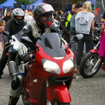 Moto Show Kamieńsk przyciągnął fanów motoryzacji