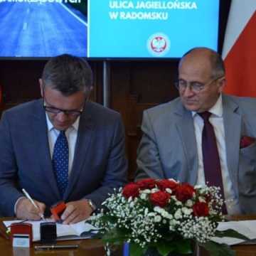 Podpisano umowę na modernizację ul. Jagiellońskiej w Radomsku