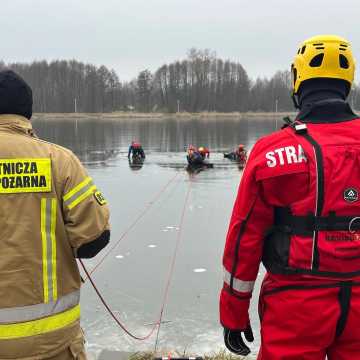 [WIDEO] Bezpieczeństwo podczas ferii zimowych. Apel o rozwagę na lodzie