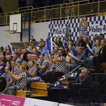 Emocje na parkiecie. METPRIM Volley Radomsko zwycięża ze Skrą II Bełchatów