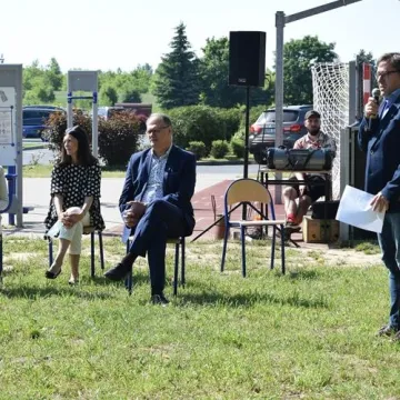 Przy PSP 6 w Radomsku powstał ogród dydaktyczny