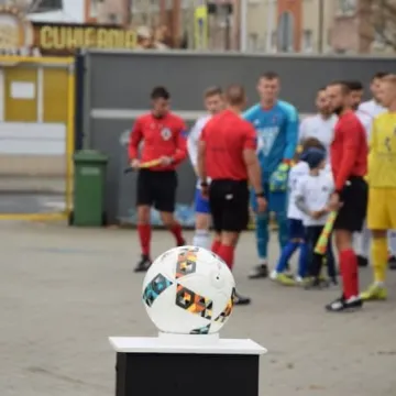 RKS Radomsko remisuje z Bronią Radom 1:1