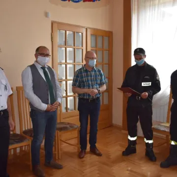 Nowy sprzęt dla strażaków-ochotników z Kamieńska i Gorzędowa