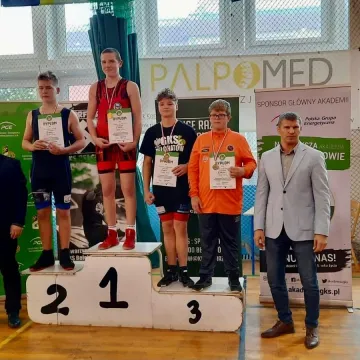 Passa dobrych występów UKS „Zapaśnik” Radomsko utrzymana