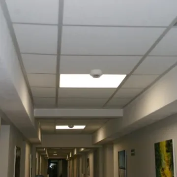 Działa już winda w Starostwie Powiatowym w Radomsku. Remont urzędu dobiega końca