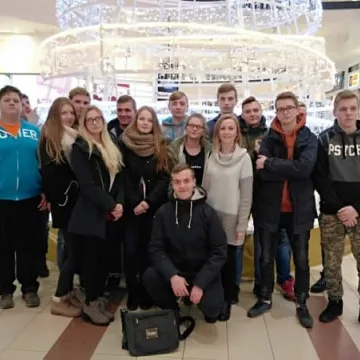 Uczniowie „Mechanika” na politechnice