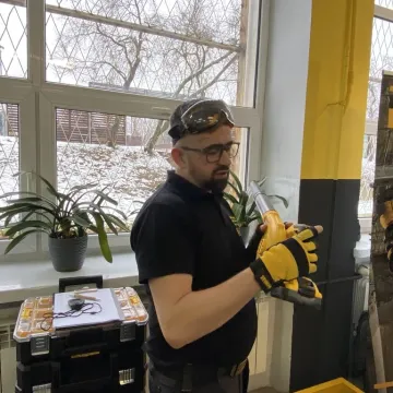 Akademia DeWalt w „Mechaniku”. Prestiżowy program tylko dla 10 szkół w kraju