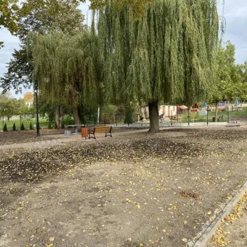 W Dobryszycach powstaje nowy skwer