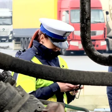 Policjanci włączają się w międzynarodową akcję „Truck & Bus”