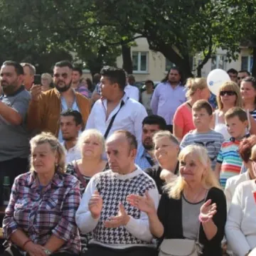 Romskie melodie na placu 3 Maja