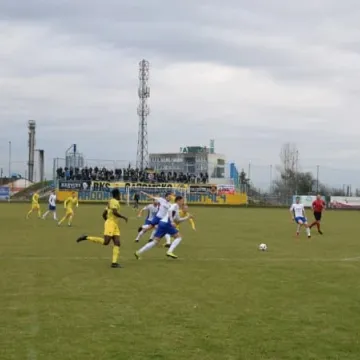 RKS Radomsko remisuje z Bronią Radom 1:1