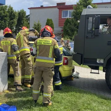 Symulacja wypadku i zarządzanie kryzysowe. Trening 9. Łódzkiej Brygady OT w Radomsku