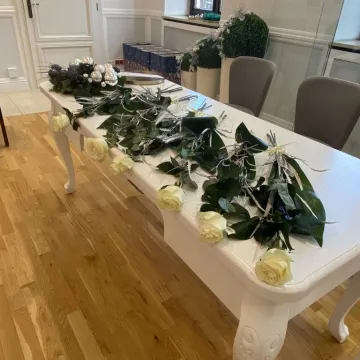 Sześć par uhonorowanych medalami za długoletnie pożycie małżeńskie