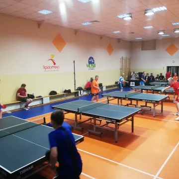 Promują trzeźwość poprzez sport