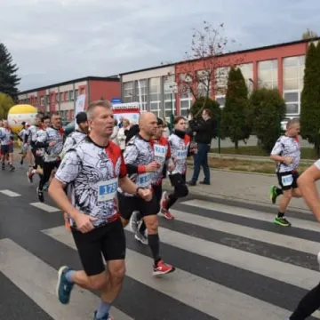 Pobiegli i uczcili rocznicę odzyskania niepodległości 