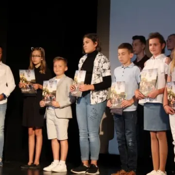 Gala finałowa Radomsko Zdaje Angielski w MDK