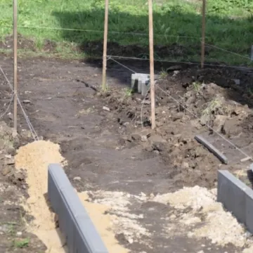 „Ogniskowe figle” – w Kietlinie powstaje nowe miejsce spotkań