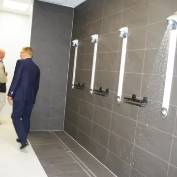 Mieszkańcy Radomska korzystają już z nowego basenu. Tak wygląda wnętrze „Aquary”