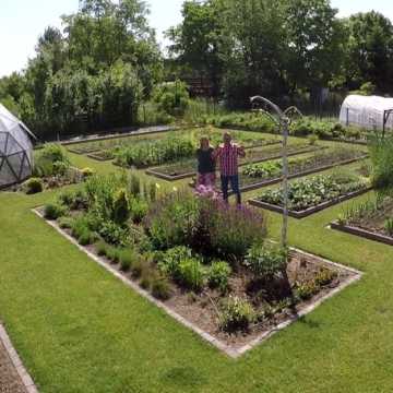 Program „Rok w Ogrodzie Extra” prosto z Radomska z ogrodu pani Barbary
