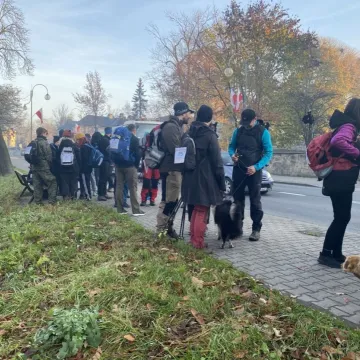 Na trasie Pieszego Maratonu Niepodległości
