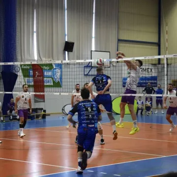 Pewne zwycięstwo i awans. METPRIM Volley Radomsko zagra w finale o II ligę!