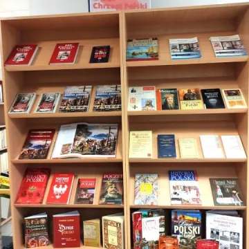 966. Chrzest Polski - wystawa w bibliotece w Radomsku