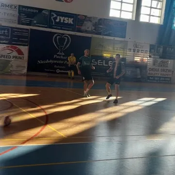 Puchar Niezdobywców Pucharów. Charytatywnie dla Filipka