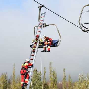 Ćwiczenia ratownicze w Ośrodku Sportu i Rekreacji na Górze Kamieńsk