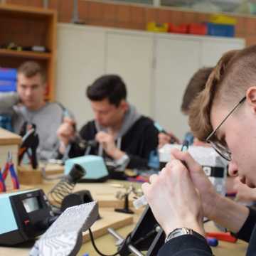 Nowe umiejętności uczniów Elektryka. Nabyli je w programie Erasmus+