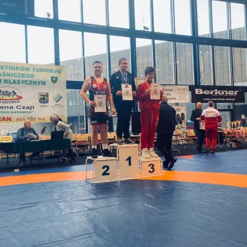 Kolejne sukcesy zawodników UKS „Zapaśnik” Radomsko