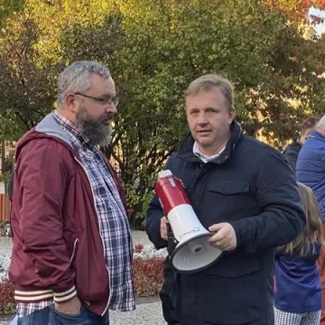 Prounijna manifestacja w Radomsku: „Zostajemy”, „Zostajemy”!