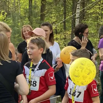 W Gomunicach poszli i pobiegli dla pszczół