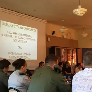 Okrągły stół wychowawczy w Radomsku