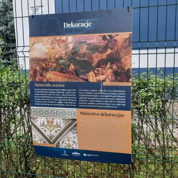 Uliczna wystawa „Parlamentaryzm węgierski” w Radomsku