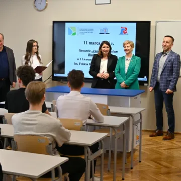 Eko-Laboratorium Biologiczne otwarte w I LO w Radomsku