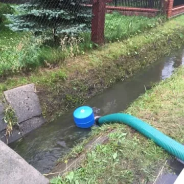 Zalane domy, rondo i uszkodzona obwodnica