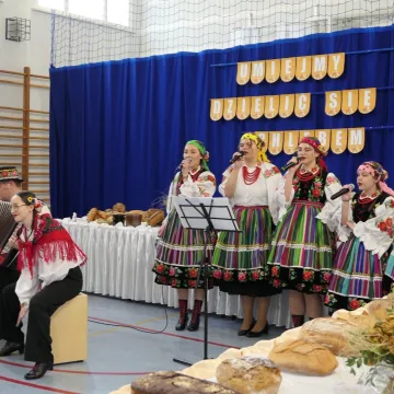 Święto chleba i tradycji w ZSCKR Dobryszyce