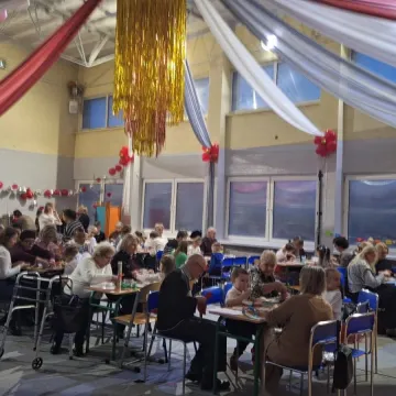 Karnawał połączył pokolenia w PSP nr 3 w Radomsku